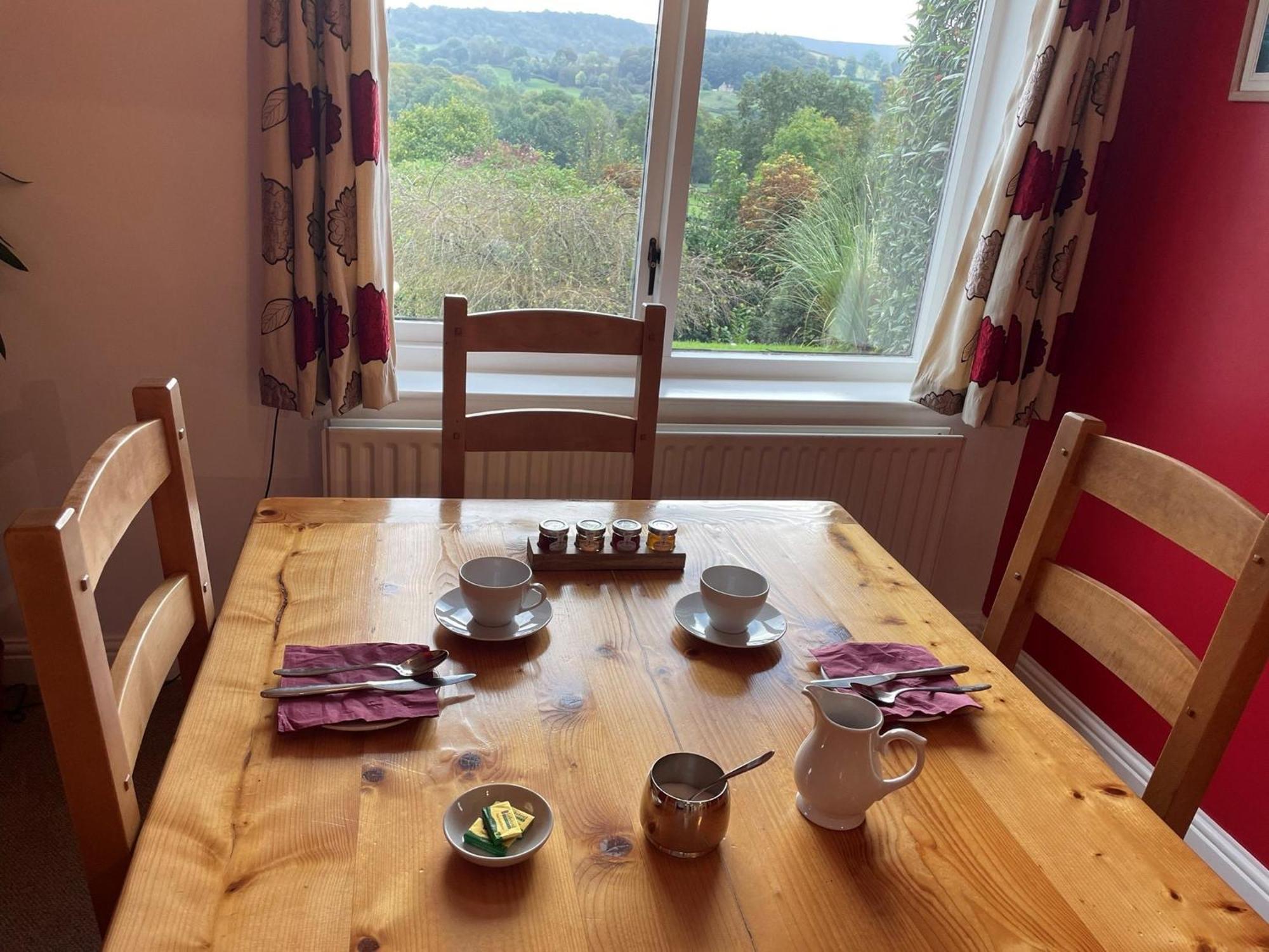 Sladen Lodge Hathersage Bagian luar foto
